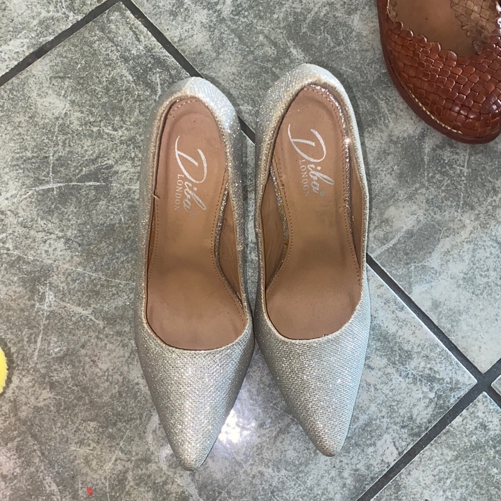 Silver glitter High heels size 5.5